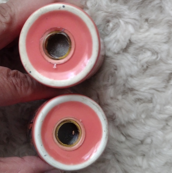 🚨 Elvis Salt and Pepper Shakers - Picture 4 of 6